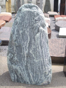 Beispielfoto Felsen Grabmal